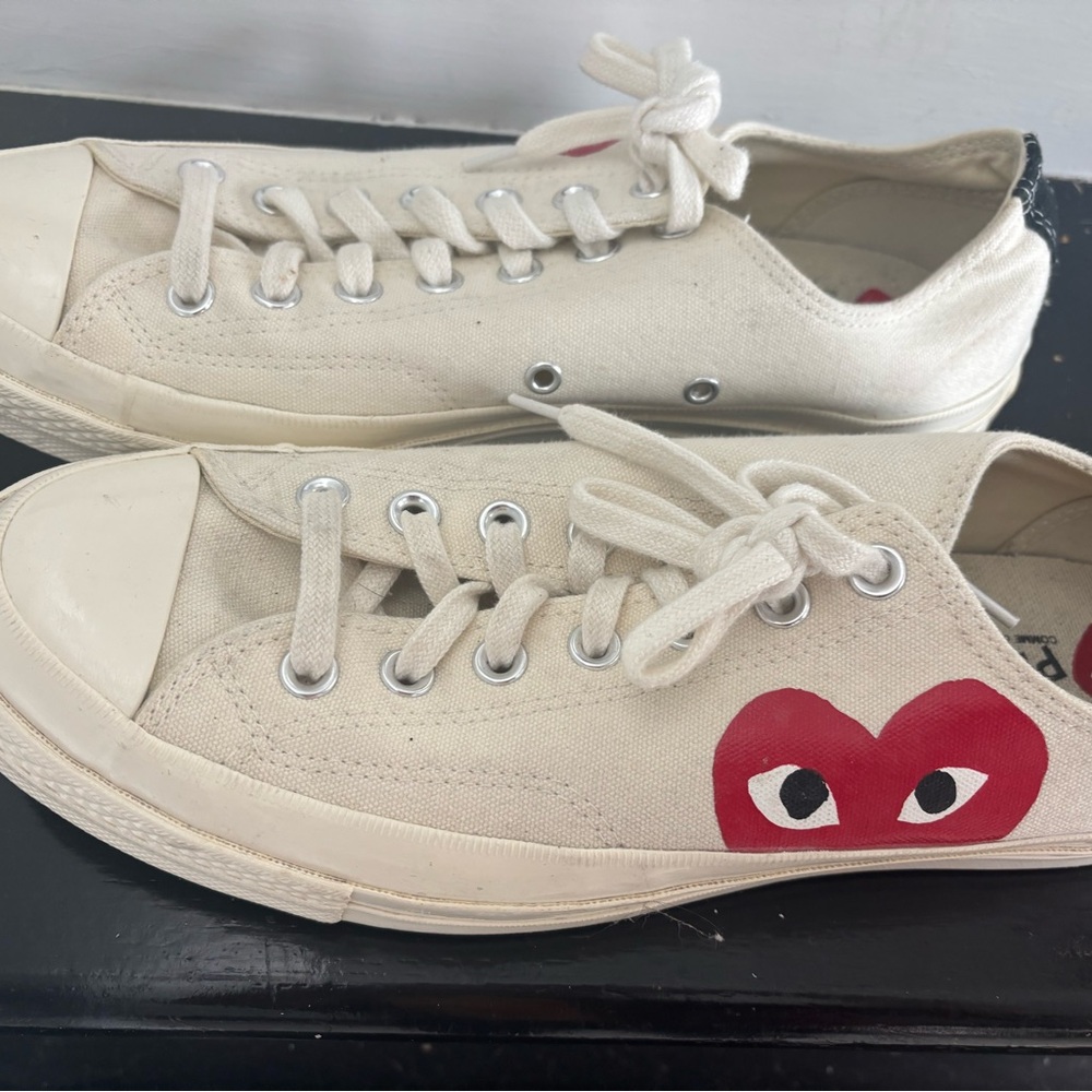 Converse Cream Athletic Shoes with Red Heart